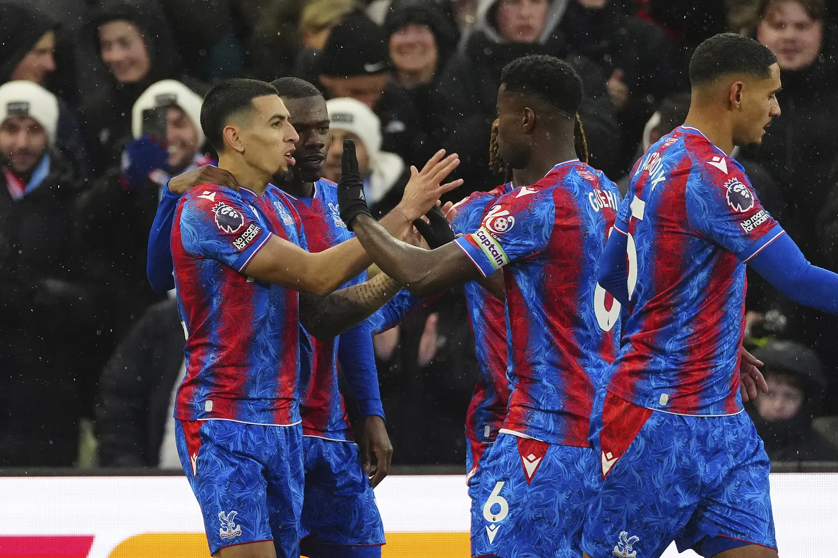 德国队轻取英格兰队,马龙统治全场 德国队轻取英格兰队,马龙统治全场