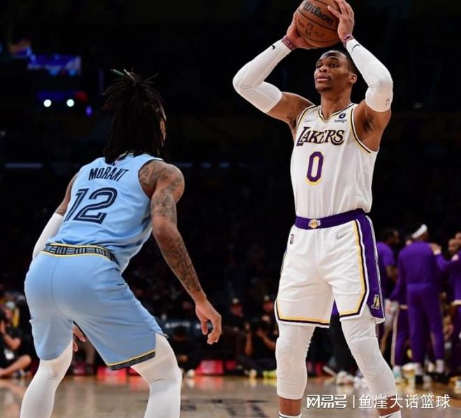 上海队鏖战天津队，莫兰特带队取胜