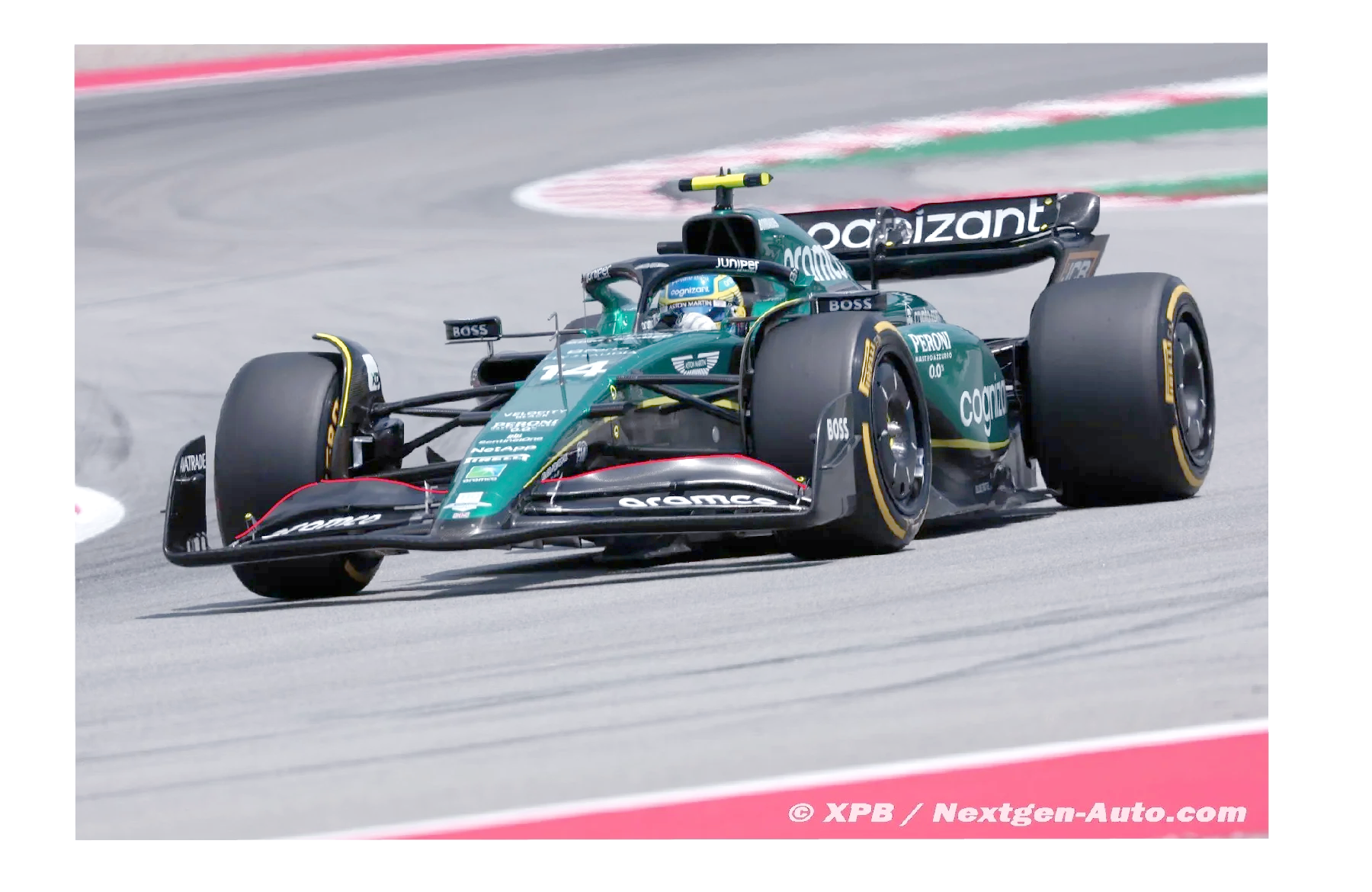 阿斯顿马丁完胜威廉姆斯，阿隆索统治全场