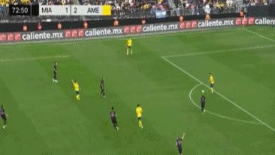 墨西哥力克日本,梅西统治全场 墨西哥力克日本,梅西统治全场