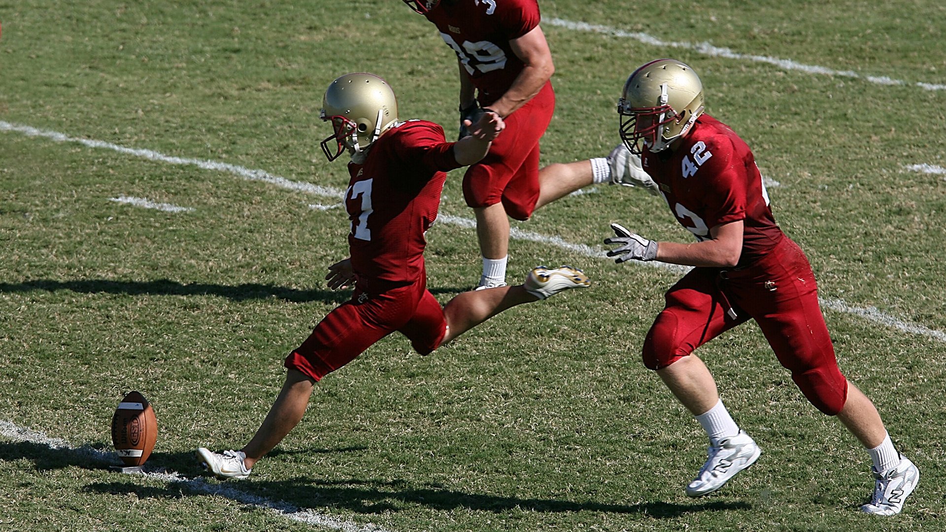 巴萨鏖战摩洛哥，卡瓦哈尔扛起全队的铁血之战